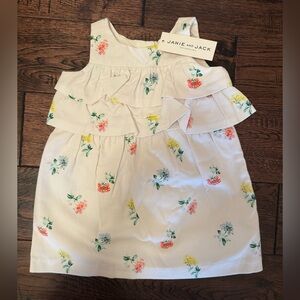 NWT! Floral Sleeveless Girls Dress